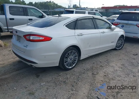 2014 Ford Fusion Hybrid Se z USA, uszkodzony, nr VIN 3FA6P0LU3ER126600